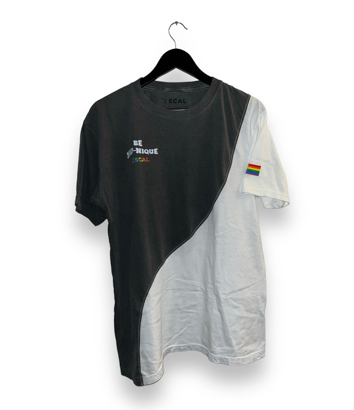 LARGE Grey Snowy Boulder T-Shirt